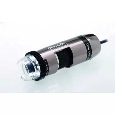 Detailansicht des Mikroskops mit flexibler Lichtsteuerung und 5 Megapixel Auflösung