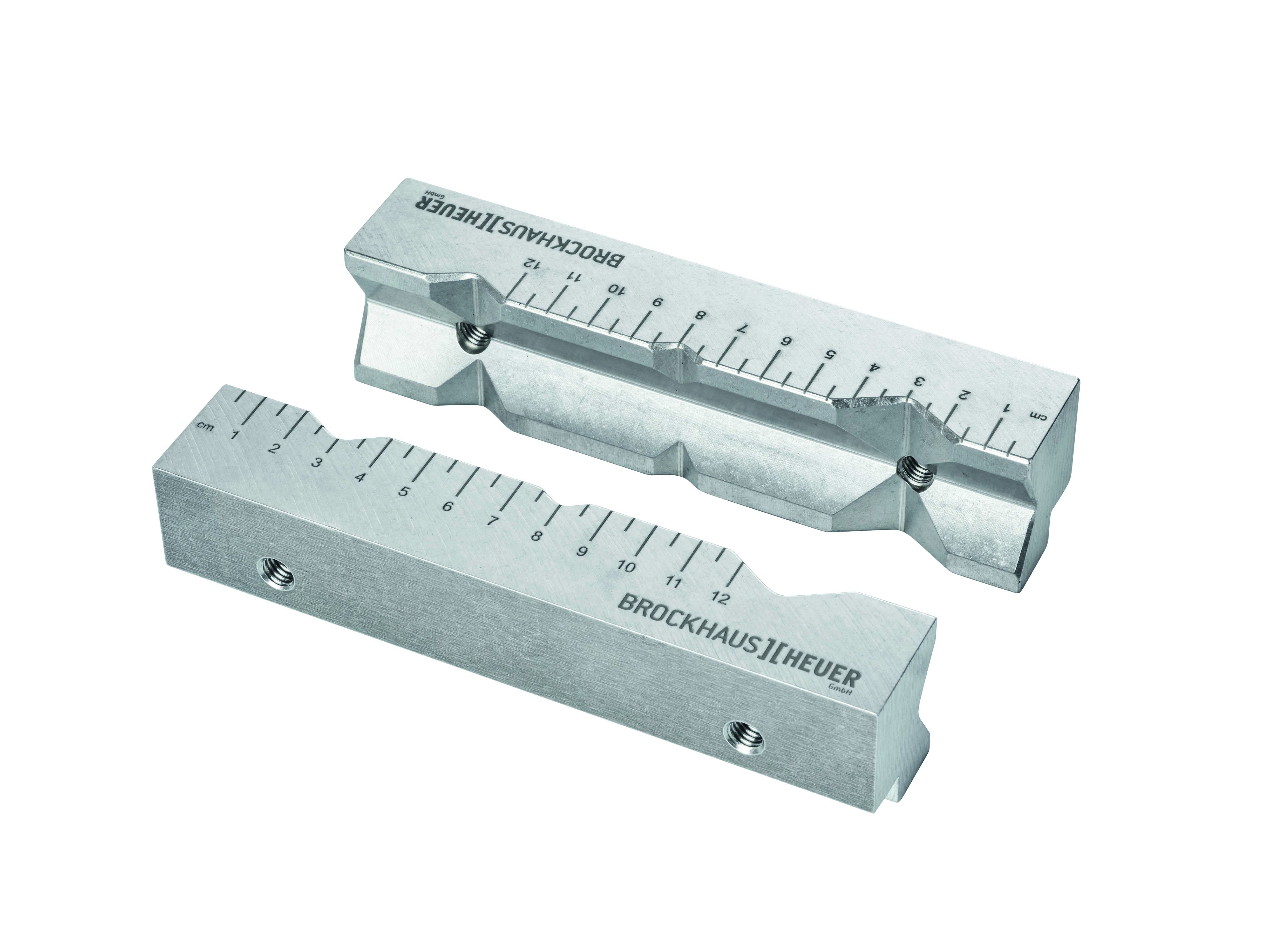 Wechselbacken, anschraubbar, Typ AP, zum HEUER + Compact Schraubstock Größe 120 aus ALU, mit Prisma
