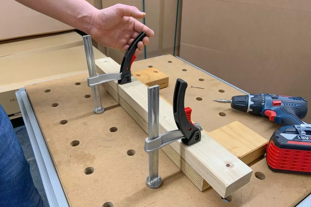 Spannelement für Multifunktionstische TW-KLI (2 St./Packung)