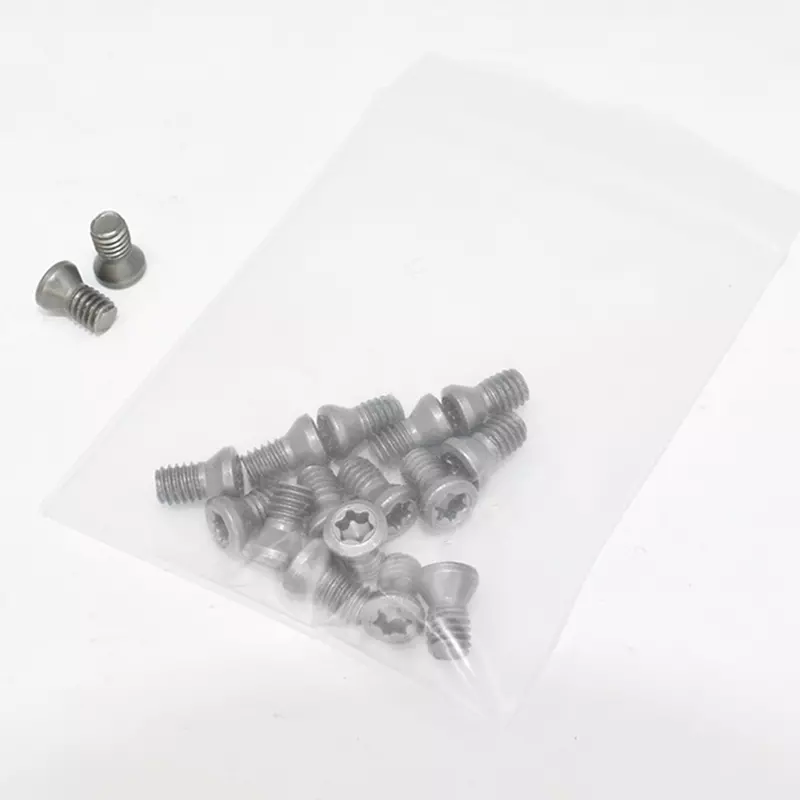 Torx Schraube M4x8mm 