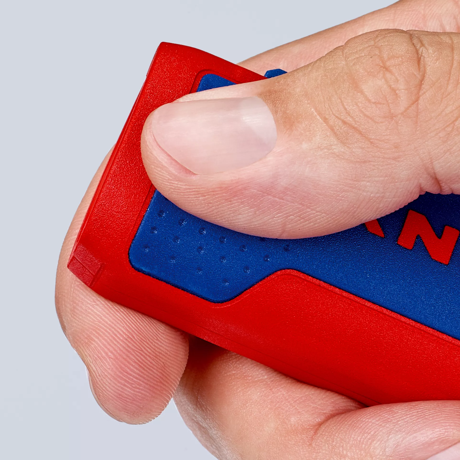 KNIPEX 90 22 01 SB TwistCut® Wellrohrschneider 100 mm