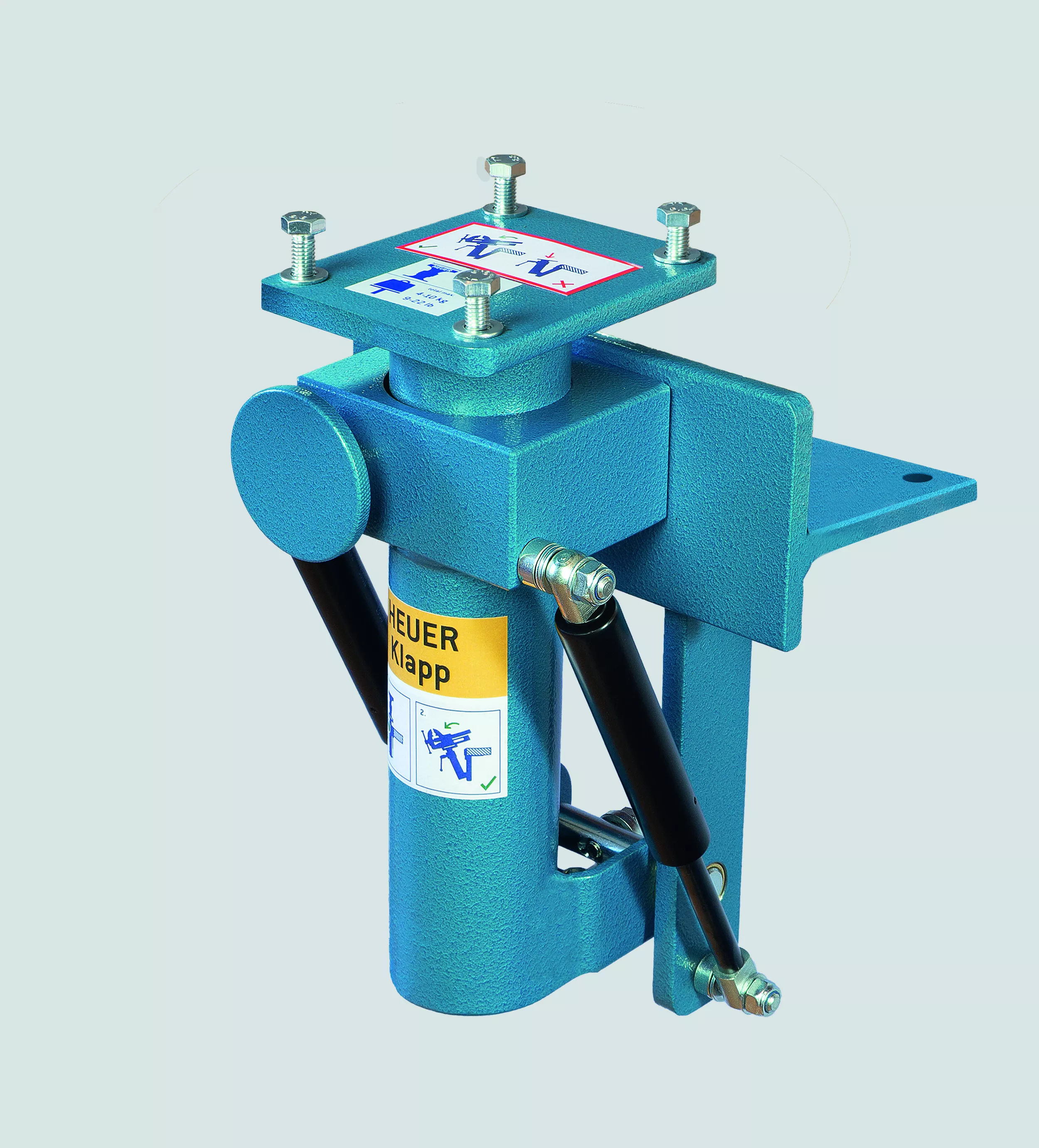 HEUER Klapp Parallelschraubstock 120 in Arbeitsstellung, stabil und vibrationsfrei montiert